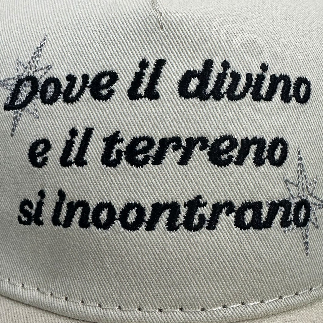 GORRA CLM DOVE  BEIGE .#PP59