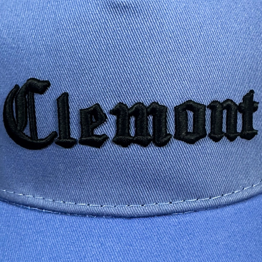 GORRA CLM LETRAS  AZUL CLARO .#PP60